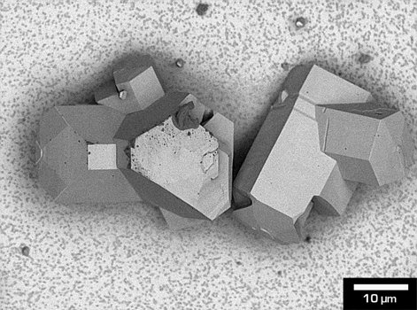 800V-GaN-nanorods.jpg