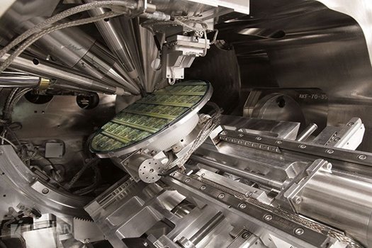 tech-wafer-03-v.jpg